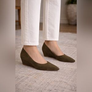 Vince Barolo Olive Suede Wedge Heels Size 6.5 Square Toe